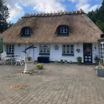 Bed & Breakfast Skovlyset's